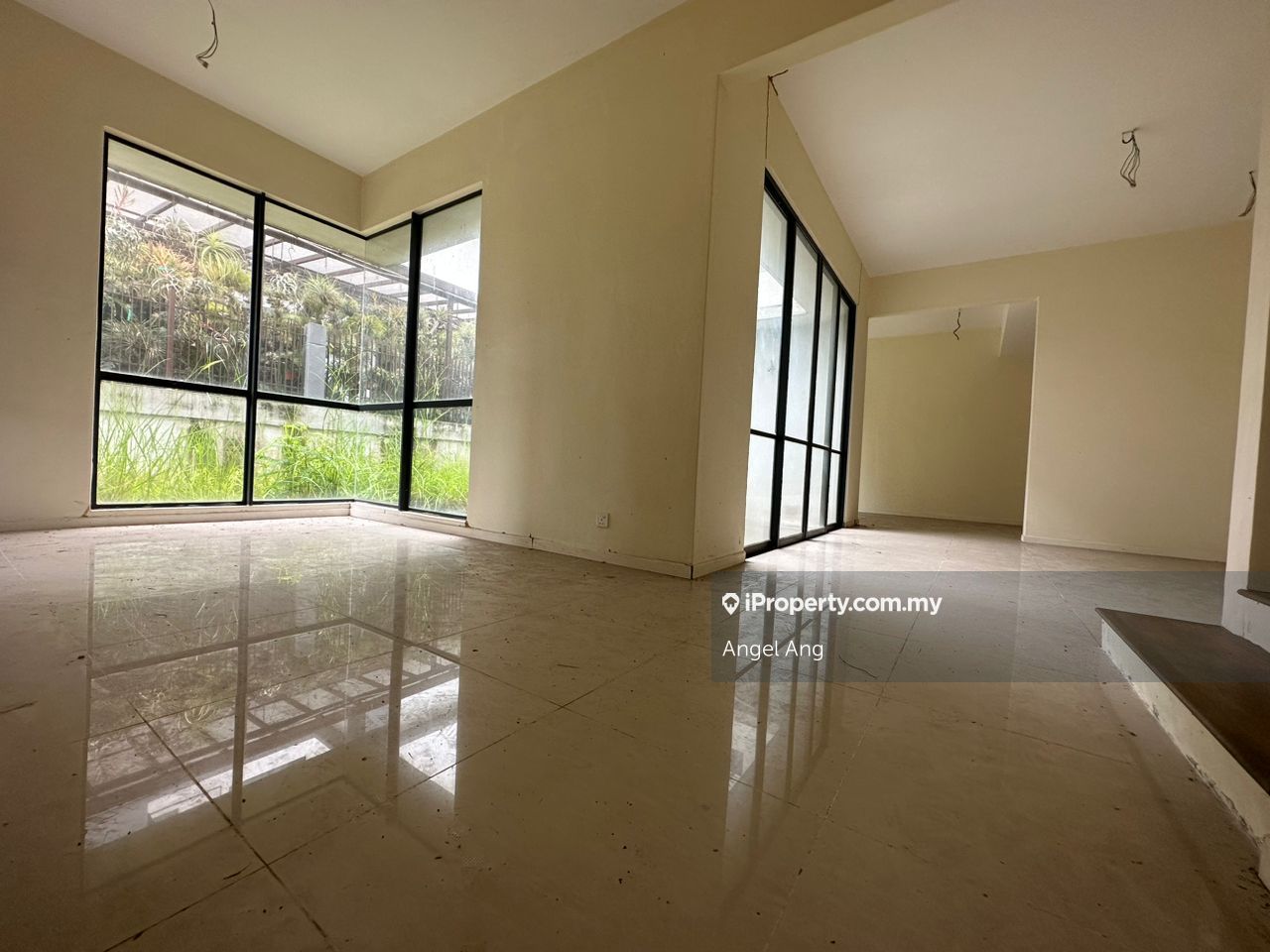 Puteri Heights Saffron , Rawang Intermediate Semidetached House 5+1