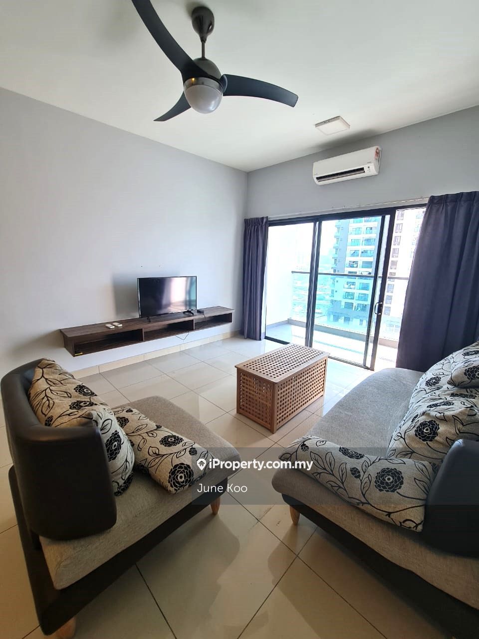 Landmark Residence 2 Serviced Residence 3 bedrooms for sale in Bandar