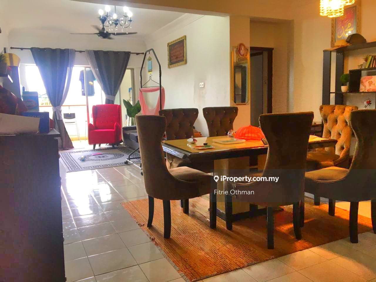 Kemuncak Shah Alam Condominium 3 bilik tidur untuk disewa di Shah