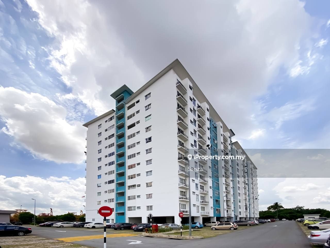 Jenderam Indah, Dengkil