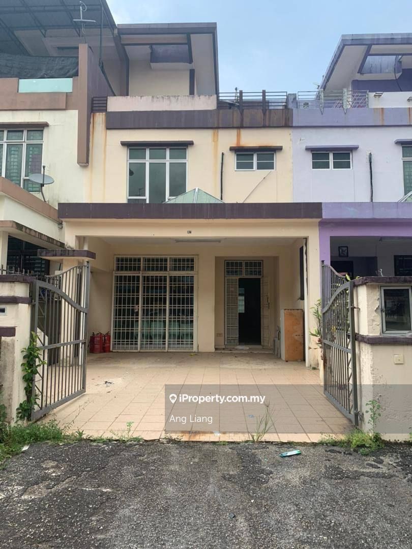 Taman Perling ,Jalan Utama, Johor Bahru 3sty Terrace/Link House 5