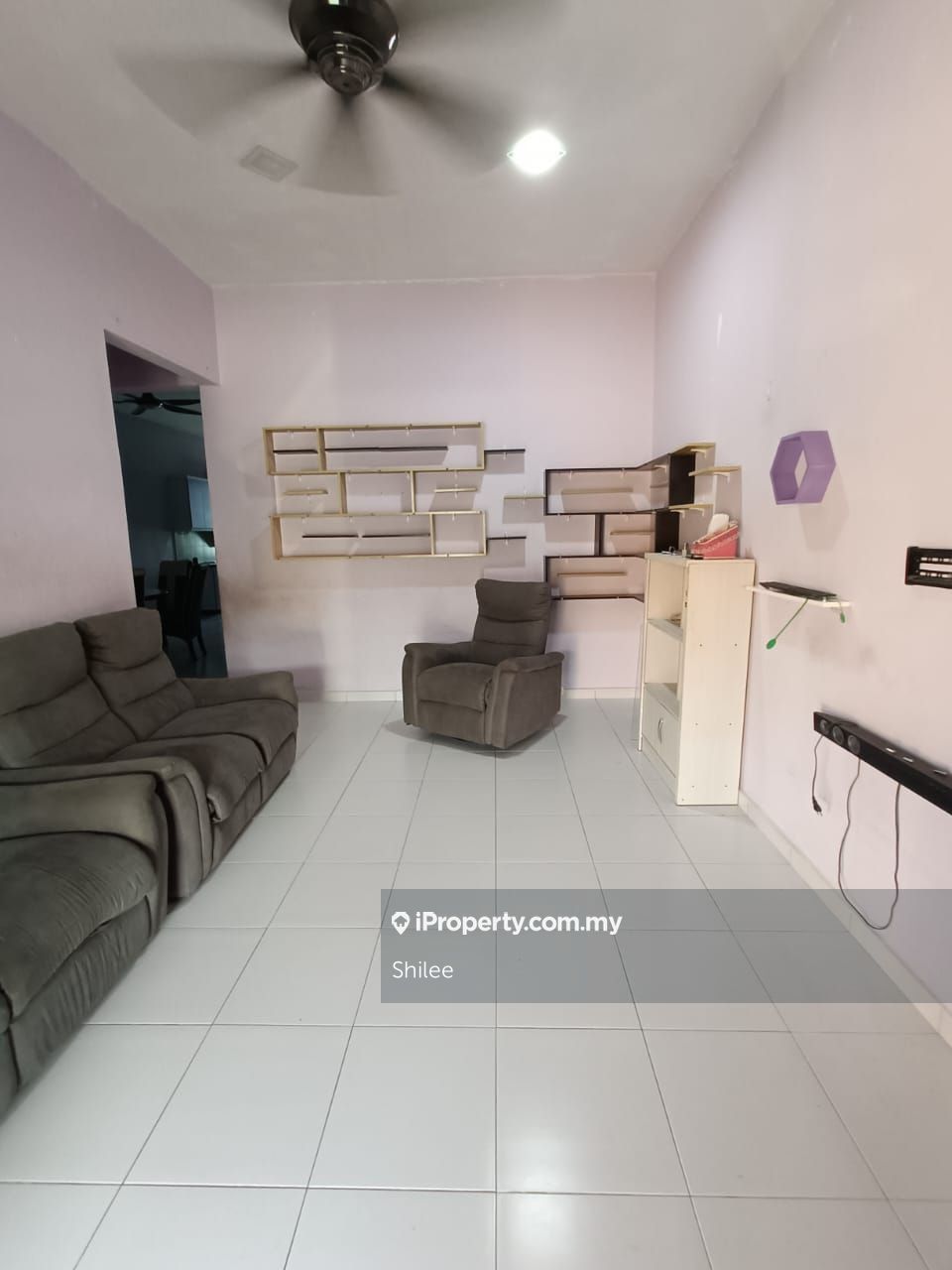 Taman Lagenda Putra, Kulai Intermediate 1sty Terrace/Link House 4 bedrooms for rent iProperty
