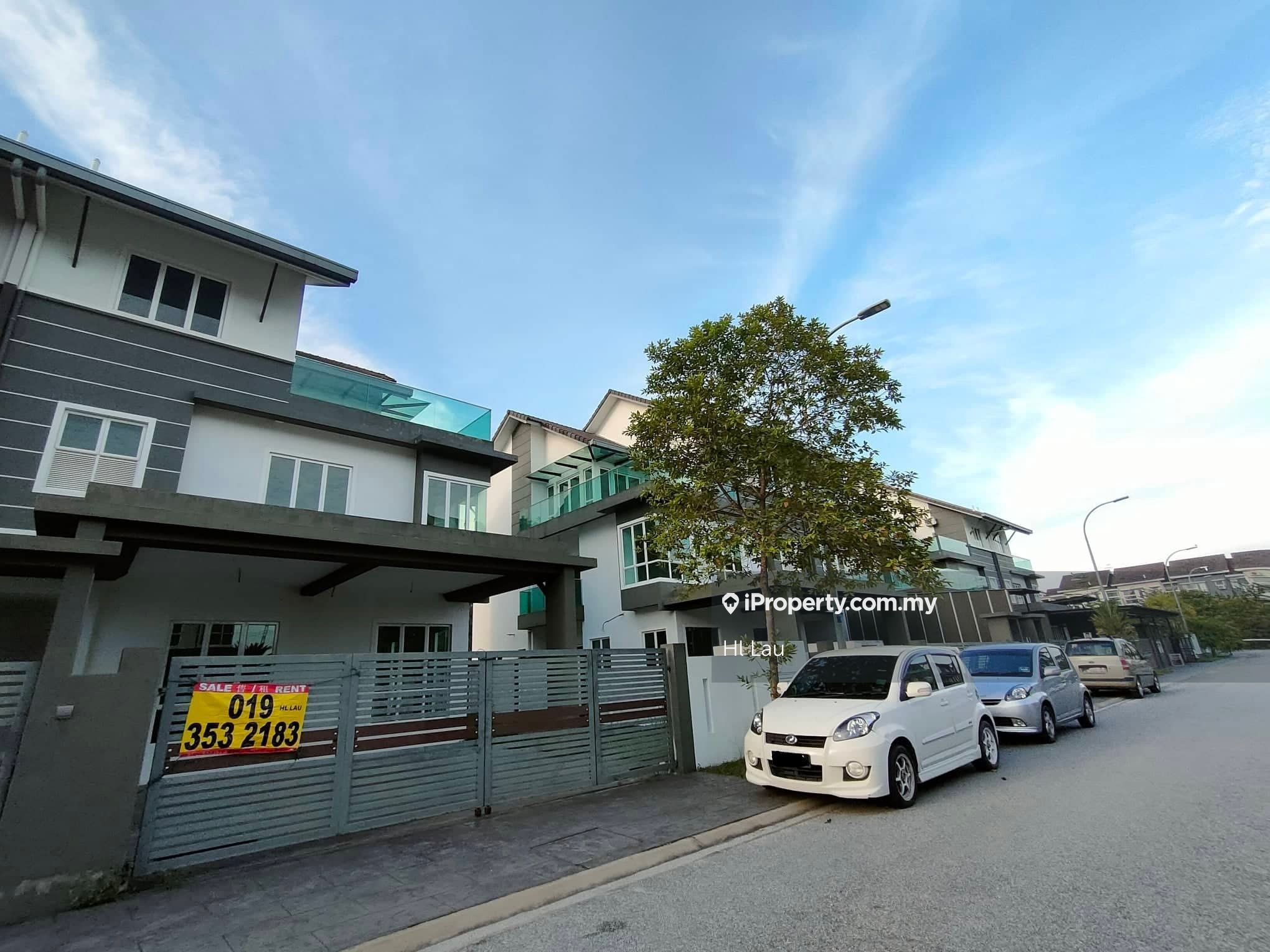 3 Sty Freehold Semi D Alam Tropika Alam Impian, Shah Alam Semidetached House 7+1 bedrooms for