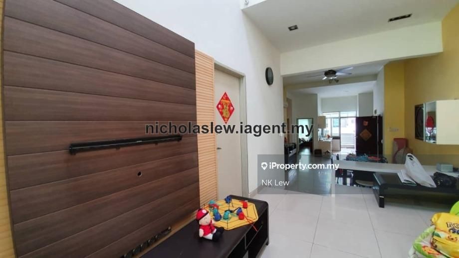 Bayan Villa ,Bukit Serdang,Puchong South, Seri Kembangan