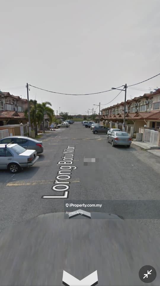 Vanessa home, Bandar Bukit Tinggi Intermediate 2sty Terrace/Link House