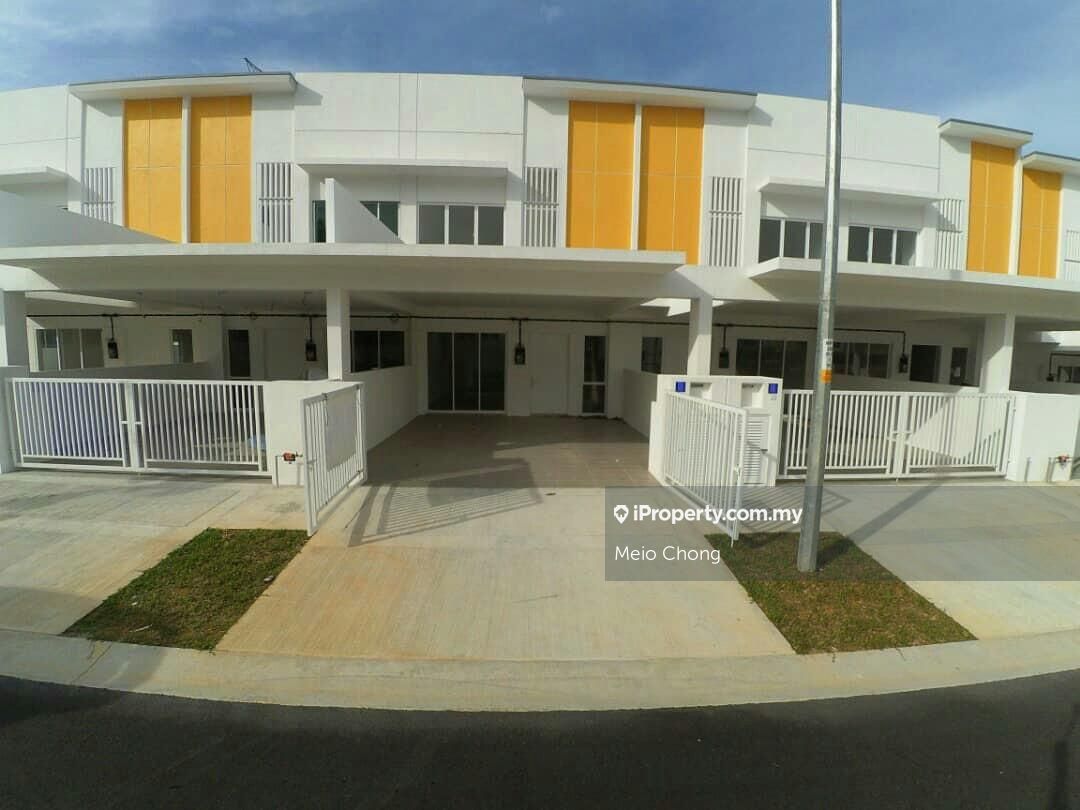 Suriaman 1 Bandar Sri Sendayan, Bandar Sri Sendayan Intermediate 2sty