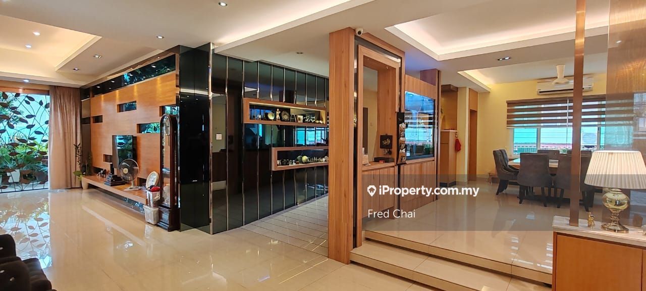 Taman Connaught Cheras KL, Cheras Bungalow 7+1 bedrooms for sale