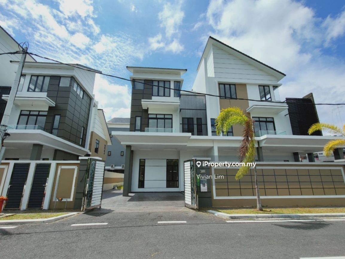 Jalan Sakeh Muar Semi Detached House 5 Bedrooms For Sale Iproperty Com My