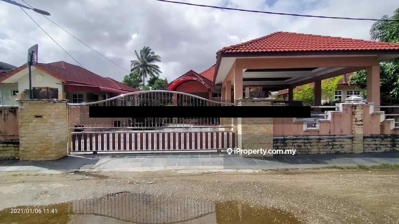 Kampung Wakaf Mek Zainab, Jalan Tanjung Chat, KB, Kota Bharu