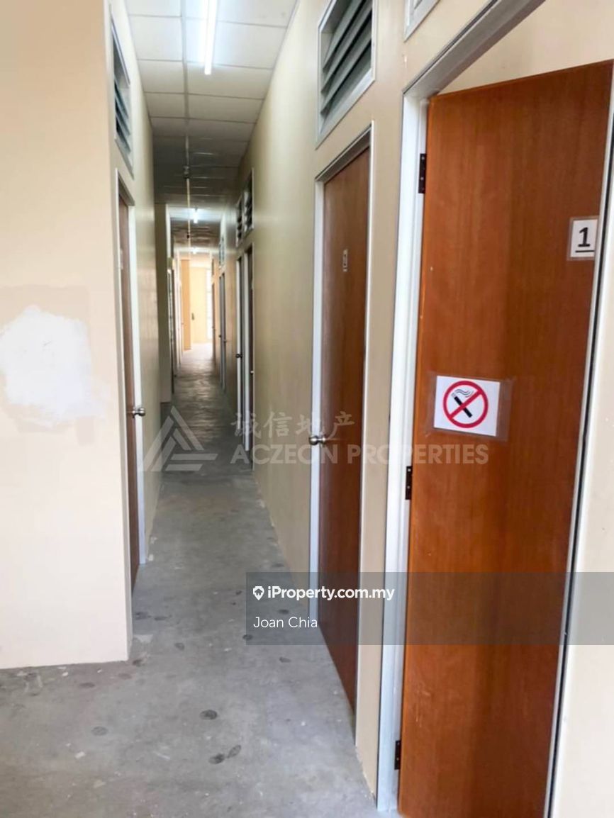 First Floor Shoplot, Jalan Mutiara Emas 2/6, Mount Austin Shoplot