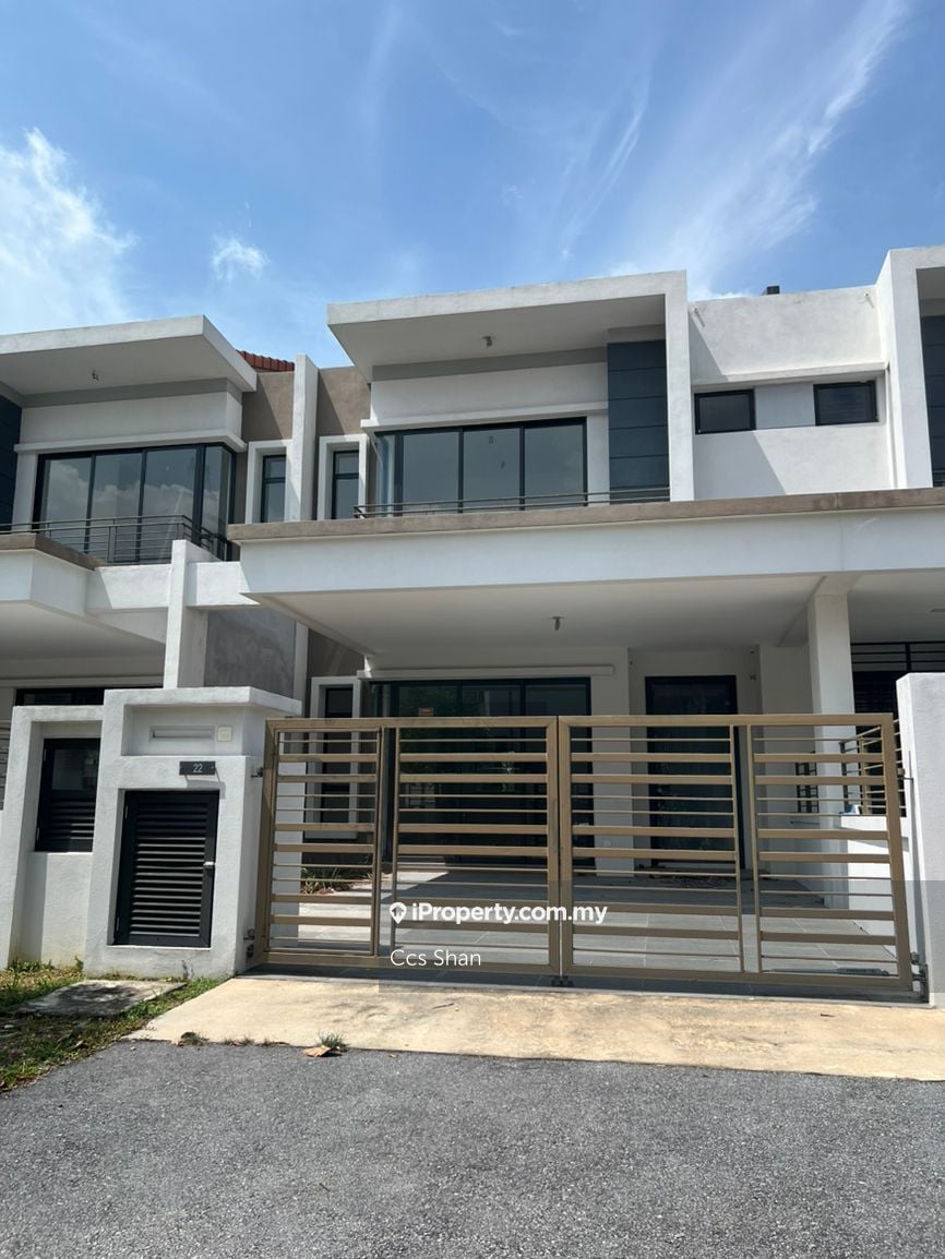Ixora Bandar Seri Coalfields double storey terrace house to Sell