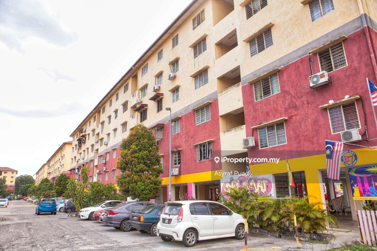 Flat Pkns Section 7 Flat 3 Bilik Tidur Untuk Dijual Di Shah Alam Selangor Iproperty Com My
