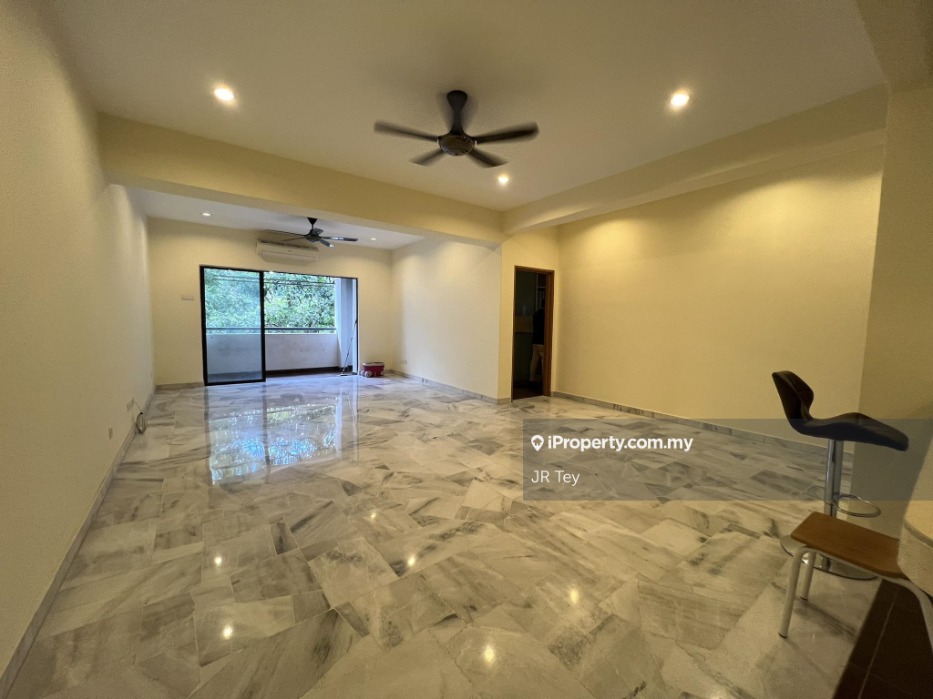 Sri Alam Condominium, Seksyen 13, Shah Alam for sale RM568000
