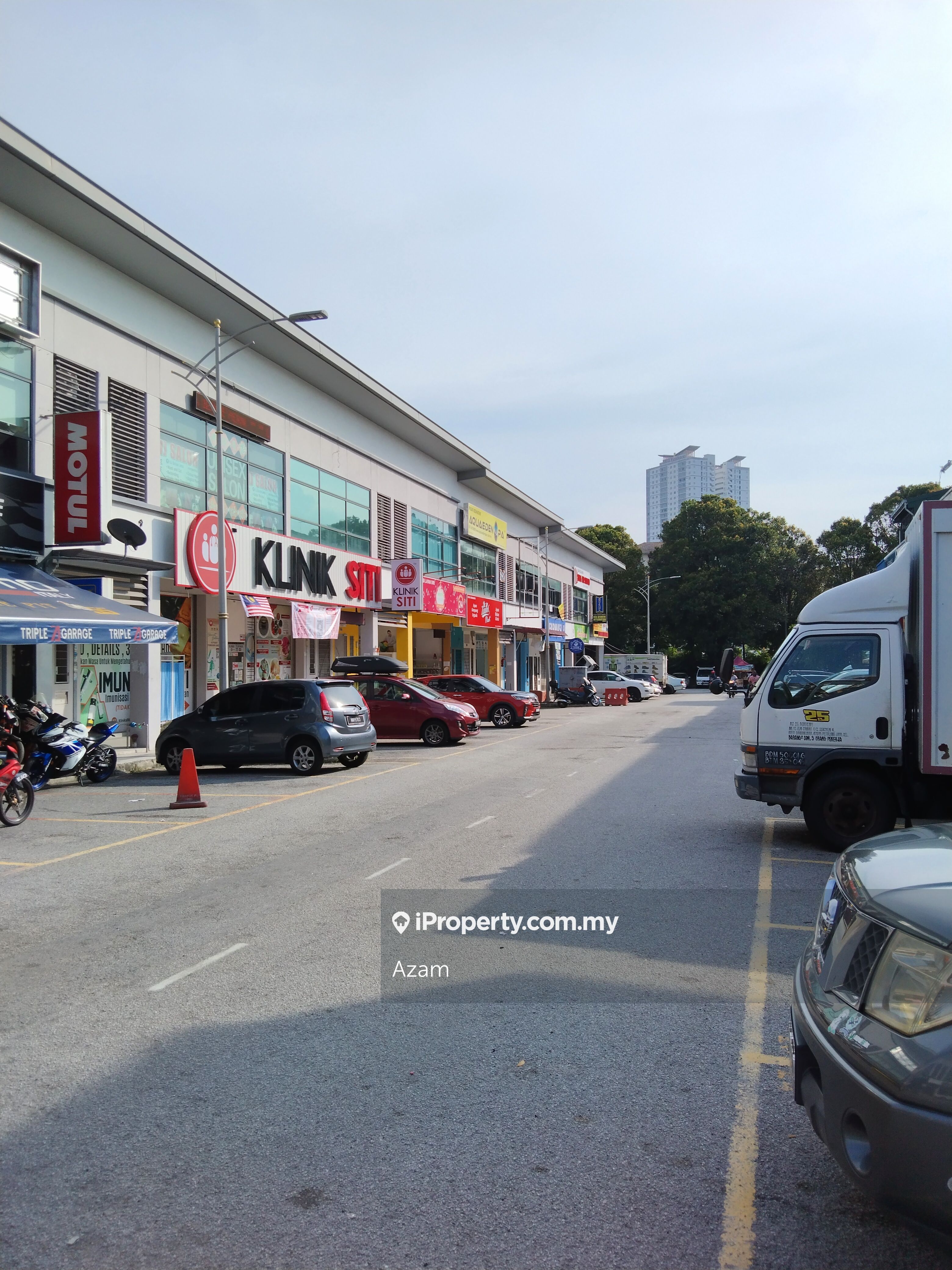(First floor office) Jalan Camar Seksyen 4, Kota Damansara for rent