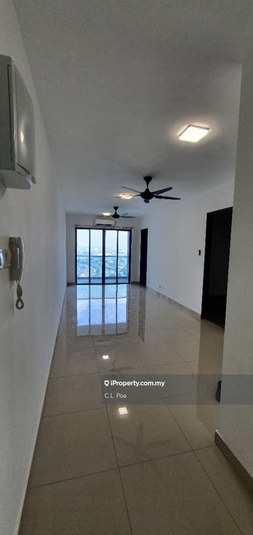 Symphony Tower (Menara Simfoni) Serviced Residence 3 bedrooms for rent