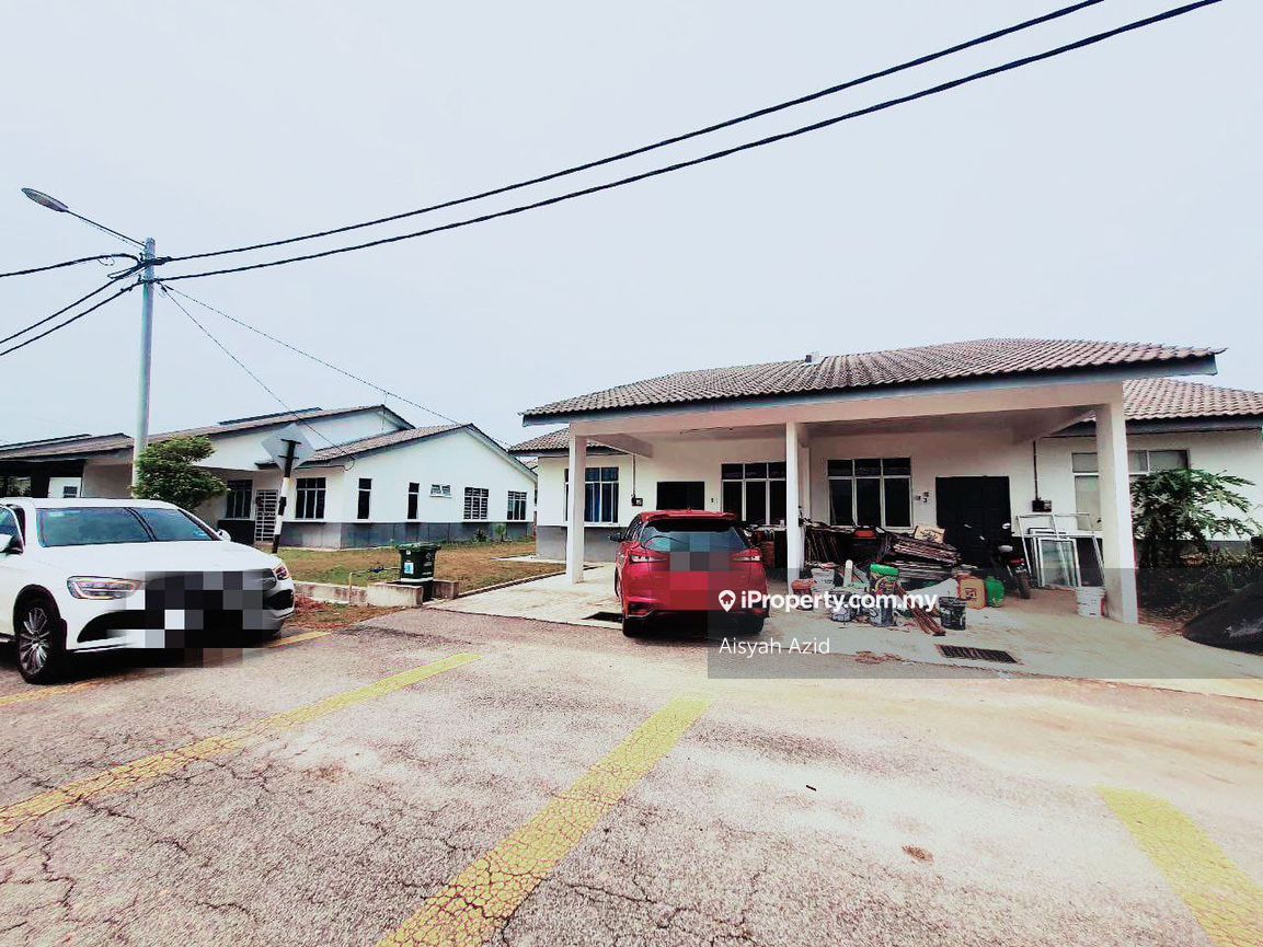 Kuantan Semidetached House 3 bedrooms for sale