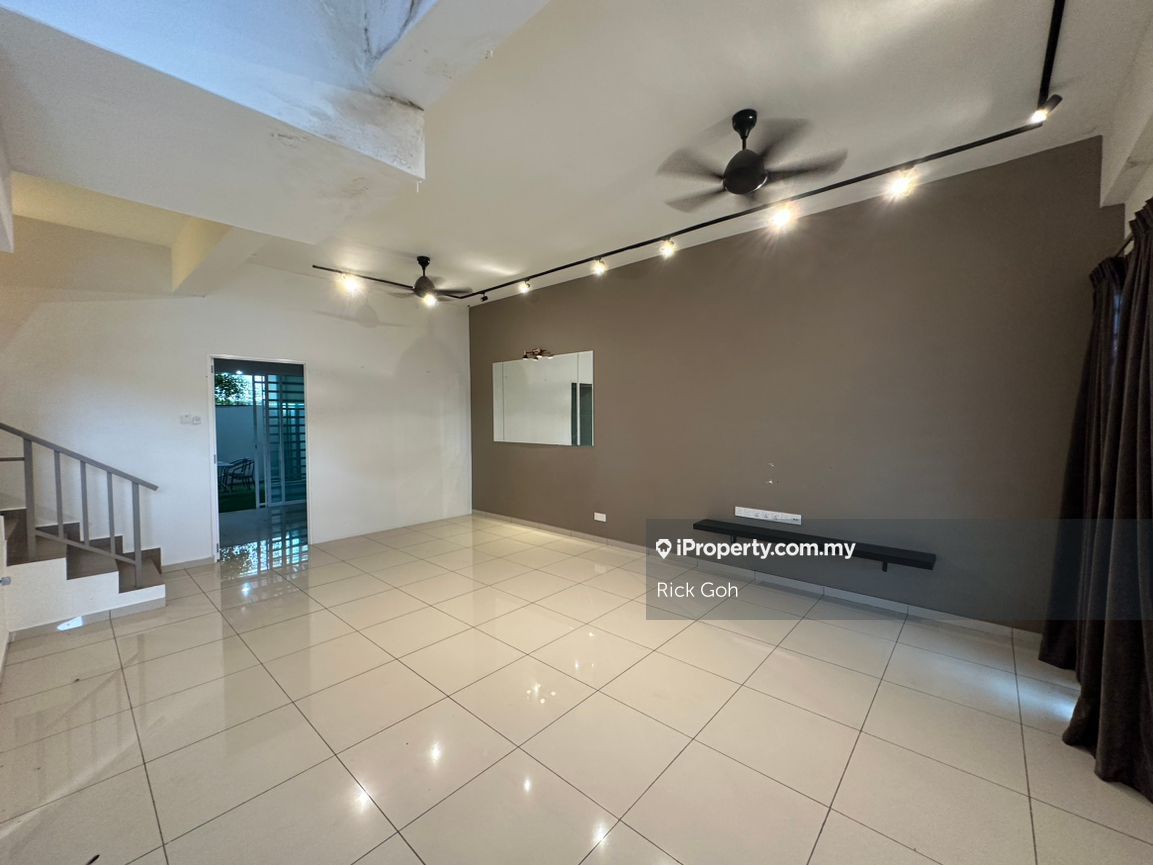 Bayan Baru, Bayan Lepas Intermediate 3sty Terrace/Link House 4