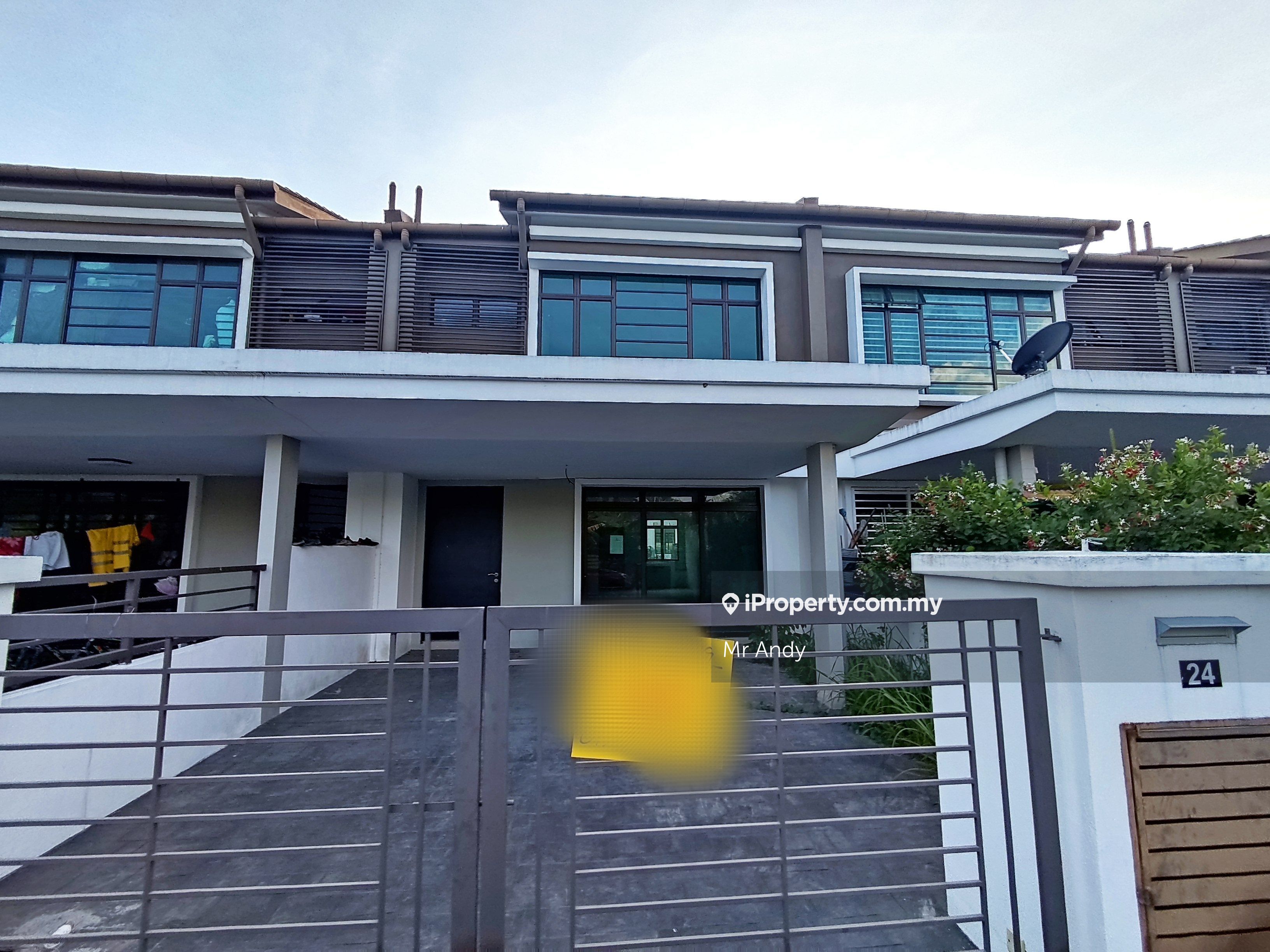 Bandar Mahkota Banting, Banting, Banting Intermediate 2sty Terrace