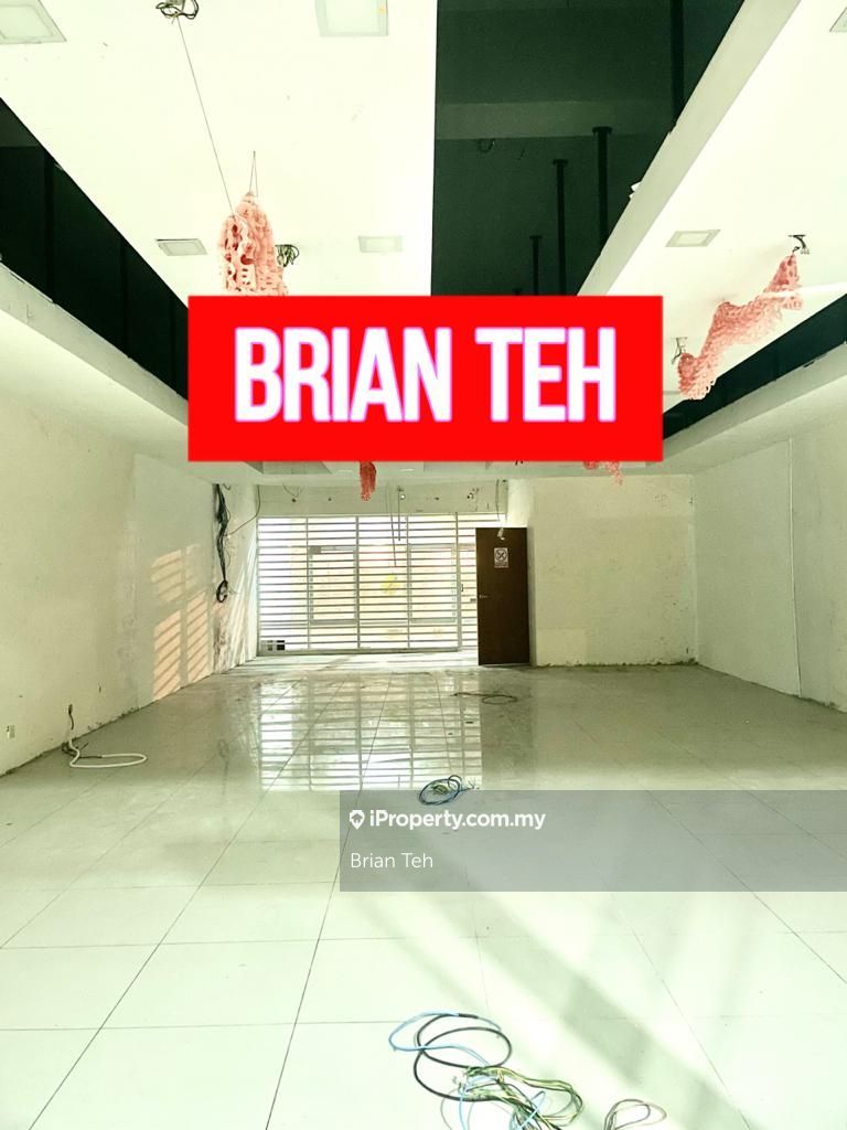 Ground Floor Vantage Desiran Tanjung Tokong For Rent Facing Main Road