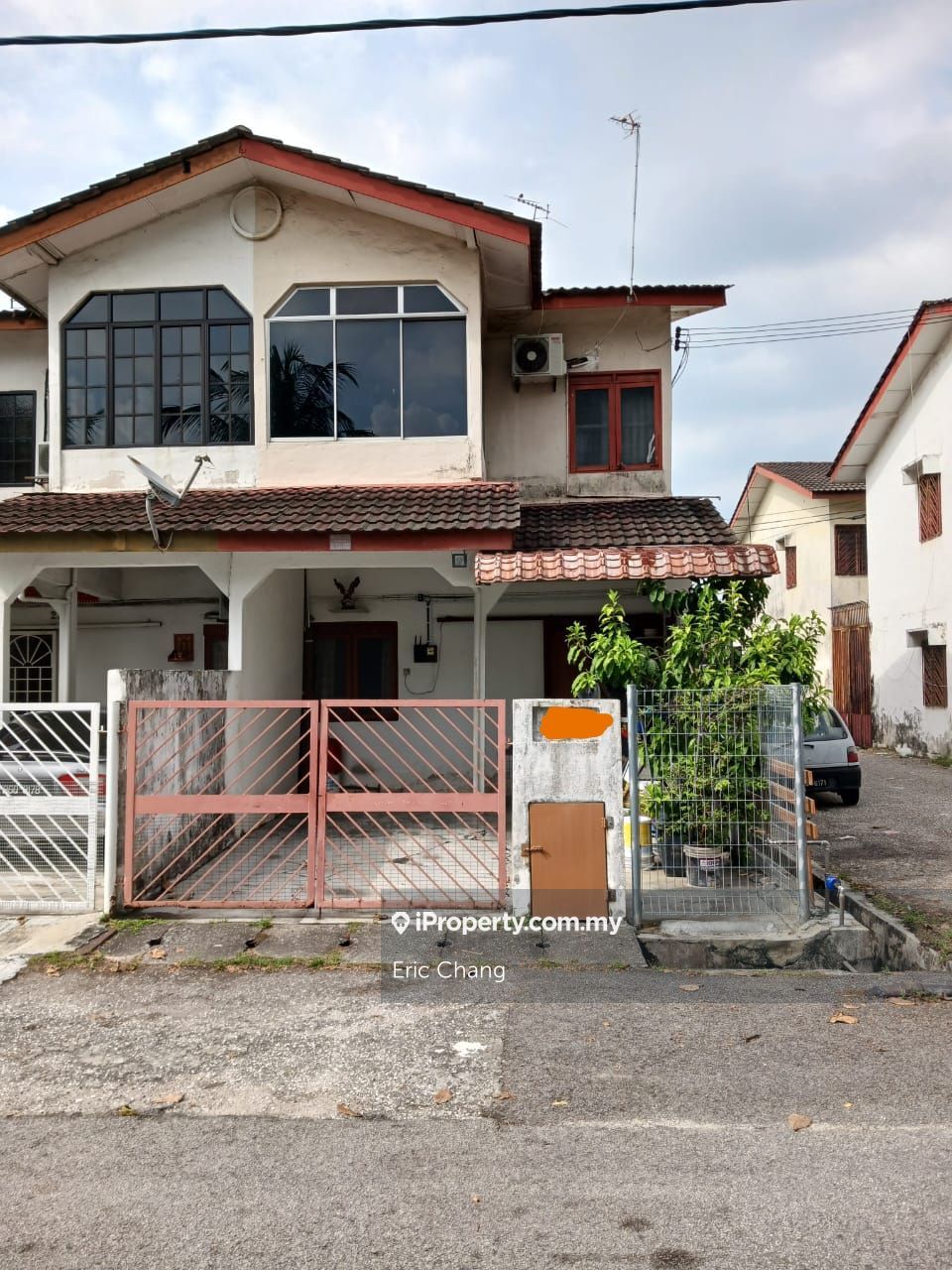 Taman Klang Utama (End Lot) Double Storey, Klang for sale RM380000
