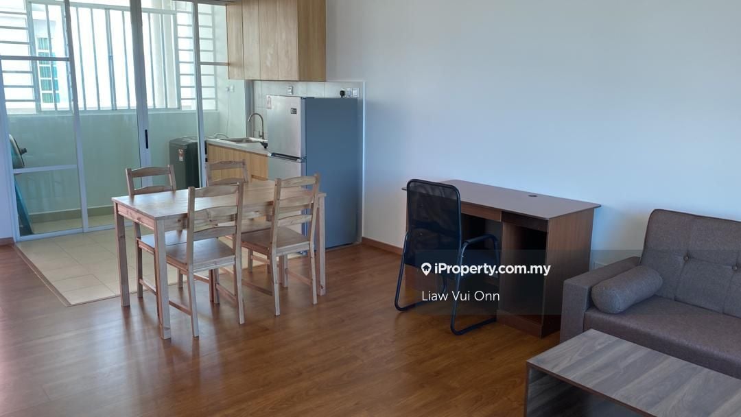 One Sulaman Intermediate Condominium 2 bedrooms for rent in Kota ...