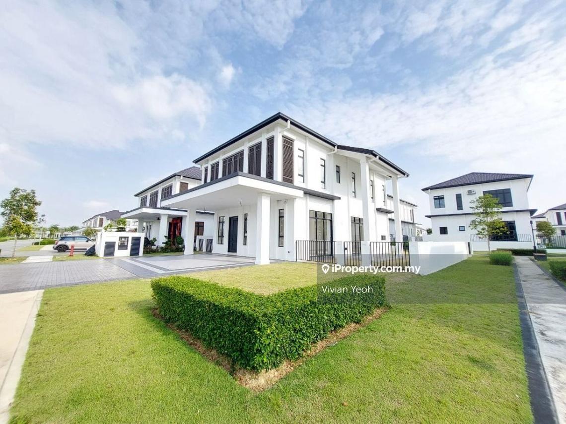 Corner Bungalow For Rent Norton Garden , Bandar Puncak Alam for rent