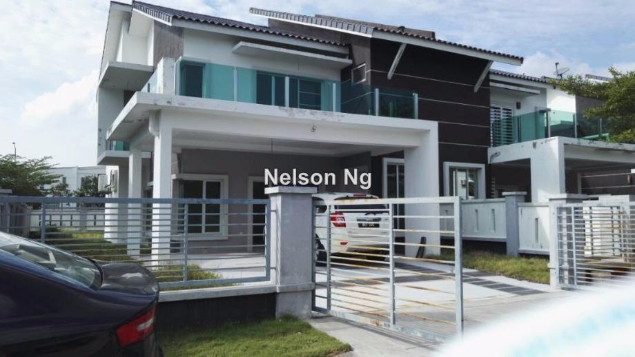 Bandar Sri Sendayan Sendayan Bandar Sri Sendayan Intermediate Semi Detached House 5 Bedrooms For Sale Iproperty Com My