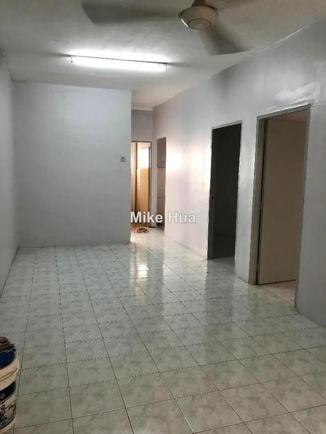 Pelangi Indah Intermediate Flat 3 Bedrooms For Rent In Klang Selangor Iproperty Com My