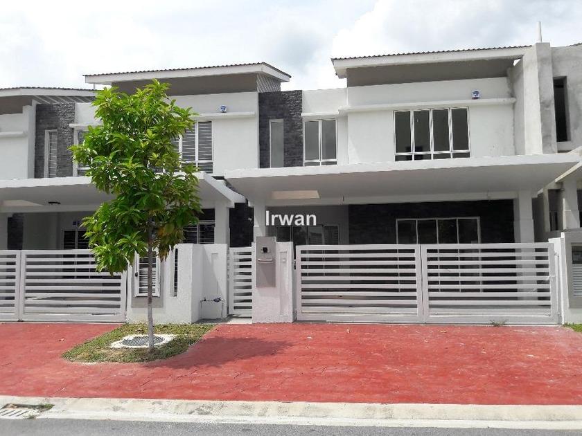 Marbella D Kayangan Seksyen 13 Shah Alam Intermediate 2 Sty Terrace Link House 5 1 Bedrooms For Sale Iproperty Com My