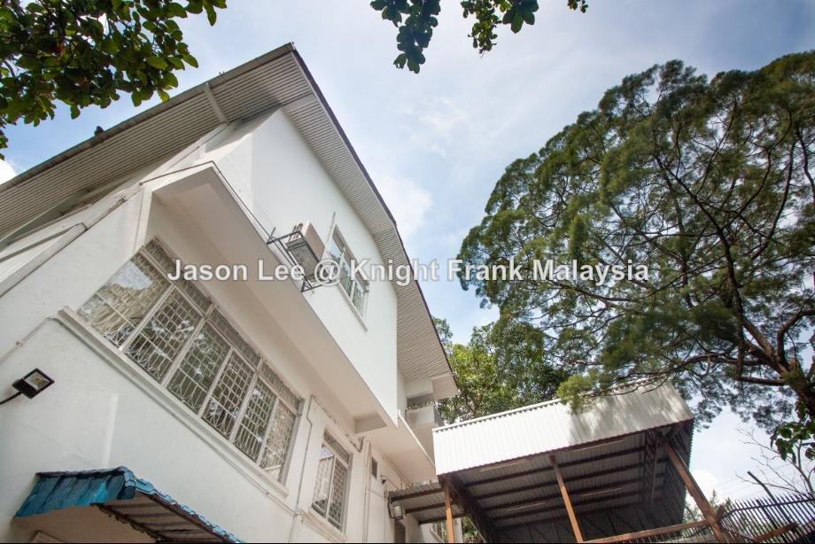 Ukay Heights Ampang Bungalow 4 2 Bedrooms For Sale Iproperty Com My