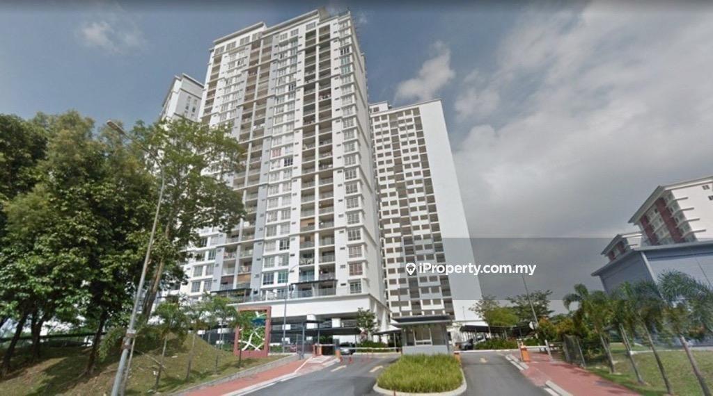 Suasana Lumayan End Lot Condominium 4 Bedrooms For Sale In Cheras 