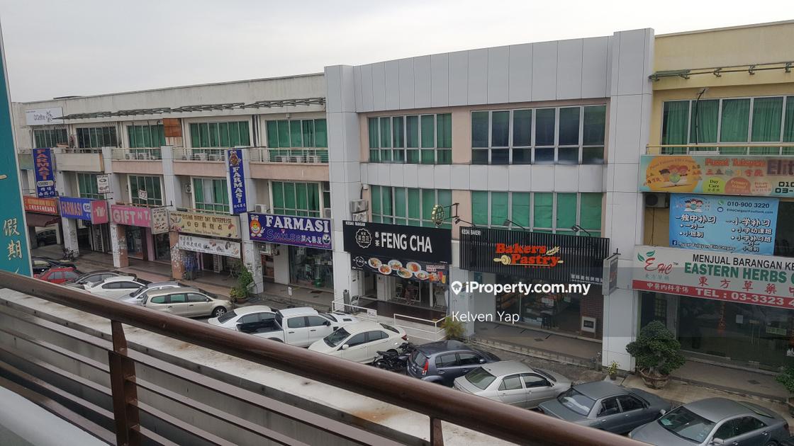 3 Storey Shop , Bukit tinggi klang, Bandar Bukit Tinggi for sale