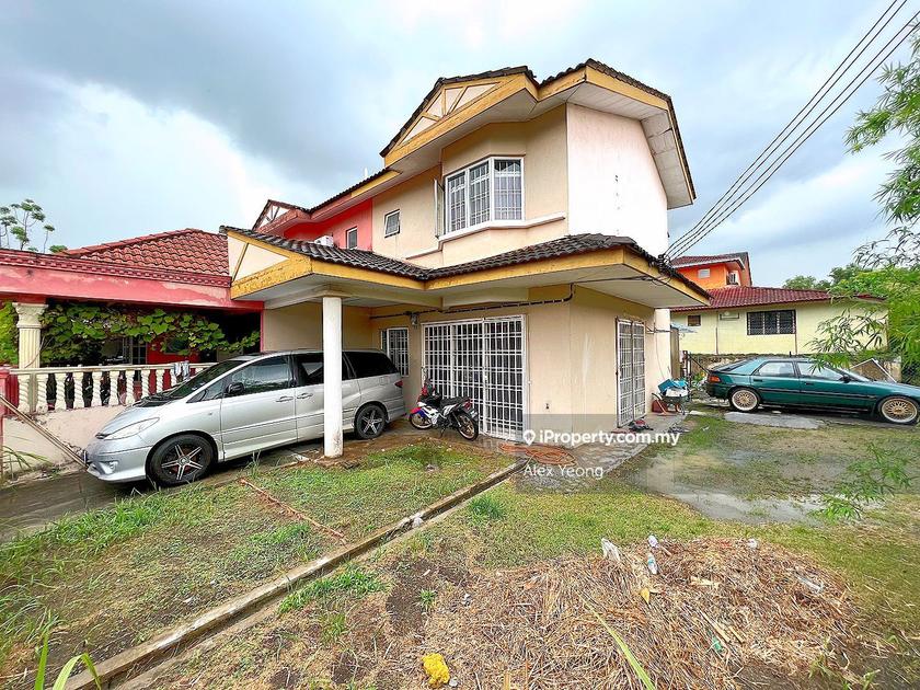 Corner Unit Bandar Tasik Kesuma Fasa 1 Semenyih, Semenyih for sale