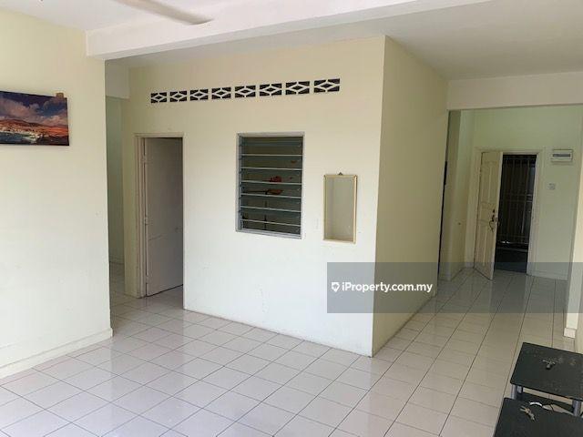 Tar Villa Intermediate Apartment 4 Bedrooms For Sale In Wangsa Maju Kuala Lumpur Iproperty Com My