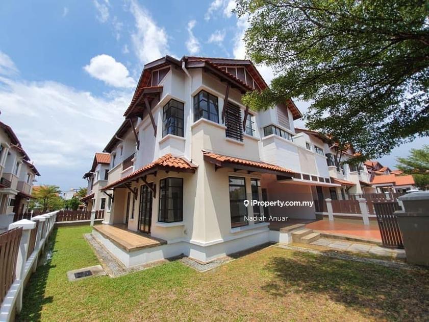 Tinta, Alam Impian Semidetached House 4+1 bedrooms for sale