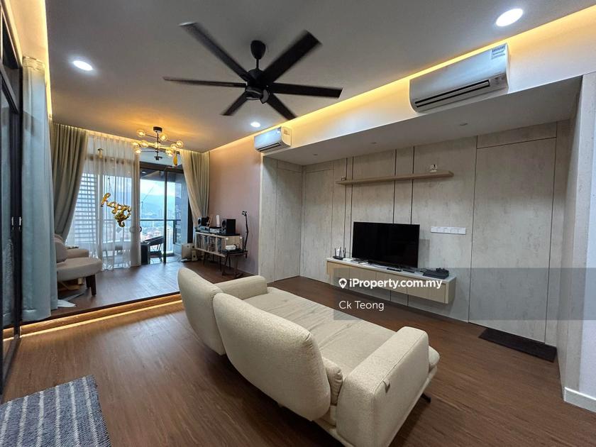 Bennington Residences SkyArena Condominium 3 bedrooms for rent in