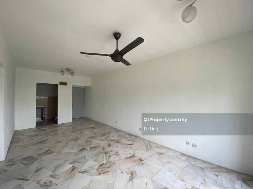 Pangsapuri Saraka Apartment 3 bedrooms for rent in Puchong, Selangor