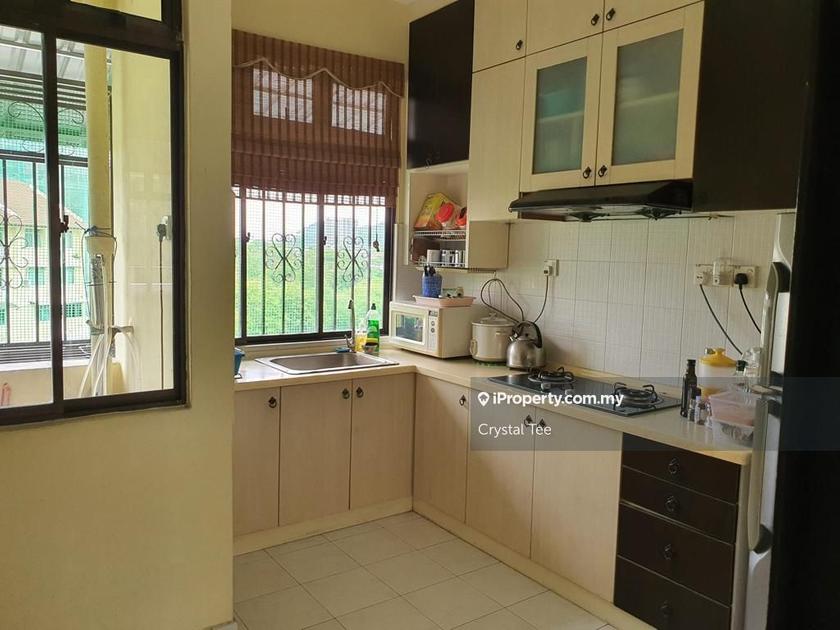 Sea Breeze Tower Apartment 3 bedrooms for sale in Jelutong, Penang ...