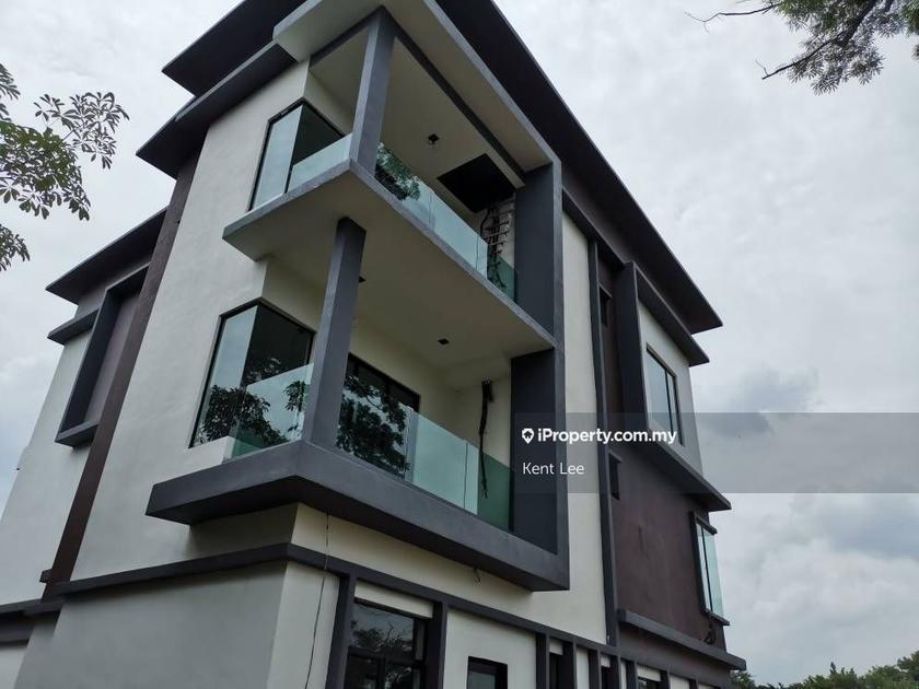 Brand New Monterez U9 8300sf Build Up, Shah Alam For Sale - RM2800000 ...