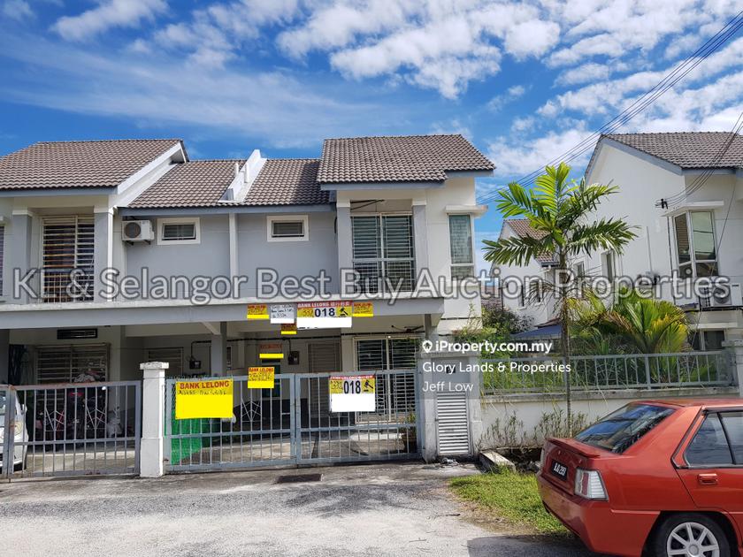 Jalan Alam Suria 16/56, Bandar Puncak Alam Semi-detached House 4 