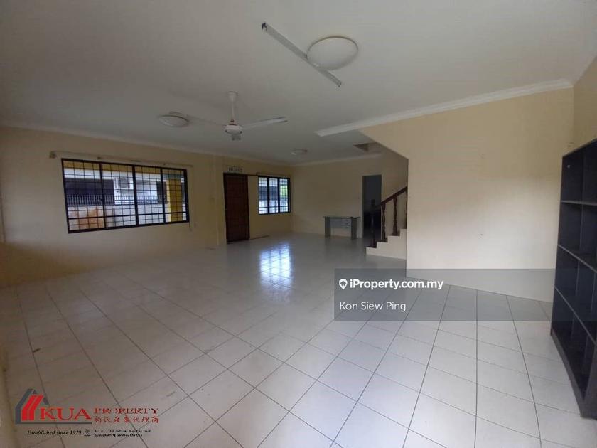 11th Mile, Eden Field (Behind JPJ), Kuching 2sty Terrace/Link House 4