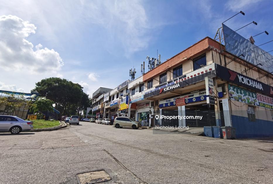 Taman Plentong Taman Ria Masai Intermediate Office For Rent Iproperty Com My