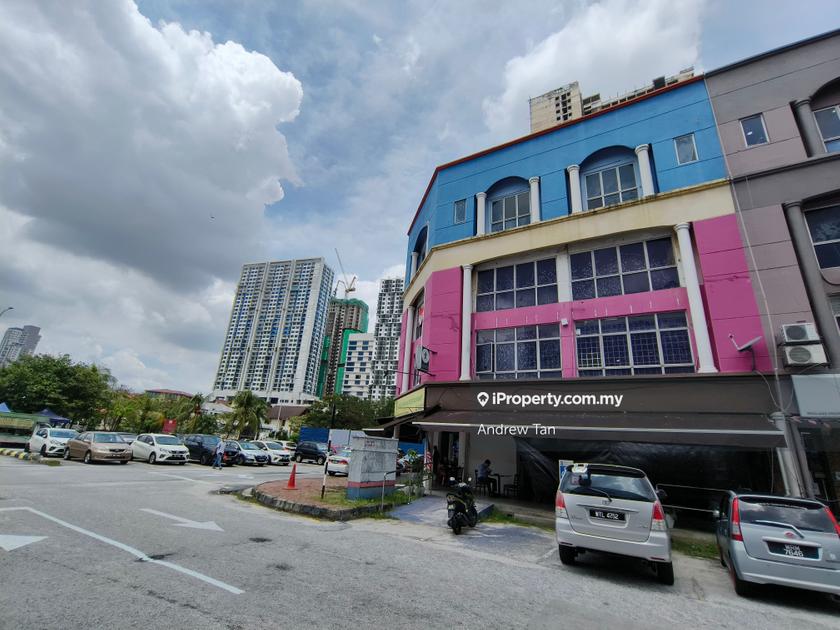 Regalia Business Centre, USJ 1, Subang Jaya Corner lot Shop for sale ...