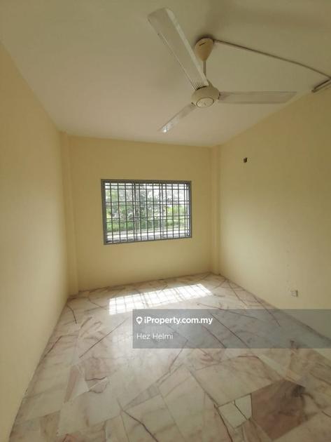 Taman Desa Kempas Apartment 3 bedrooms for rent in Tampoi, Johor