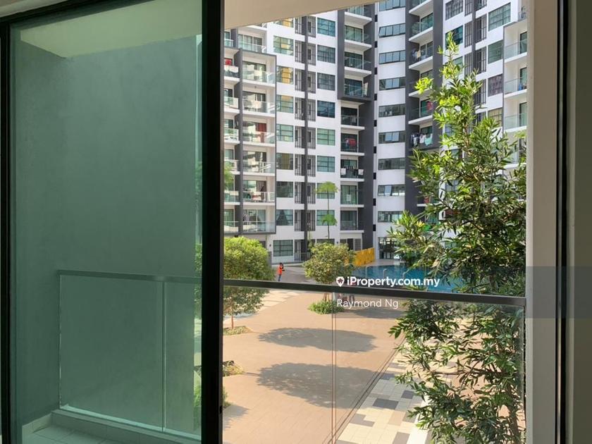 Zeva Equine South Corner lot Serviced Residence 3 bedrooms for sale