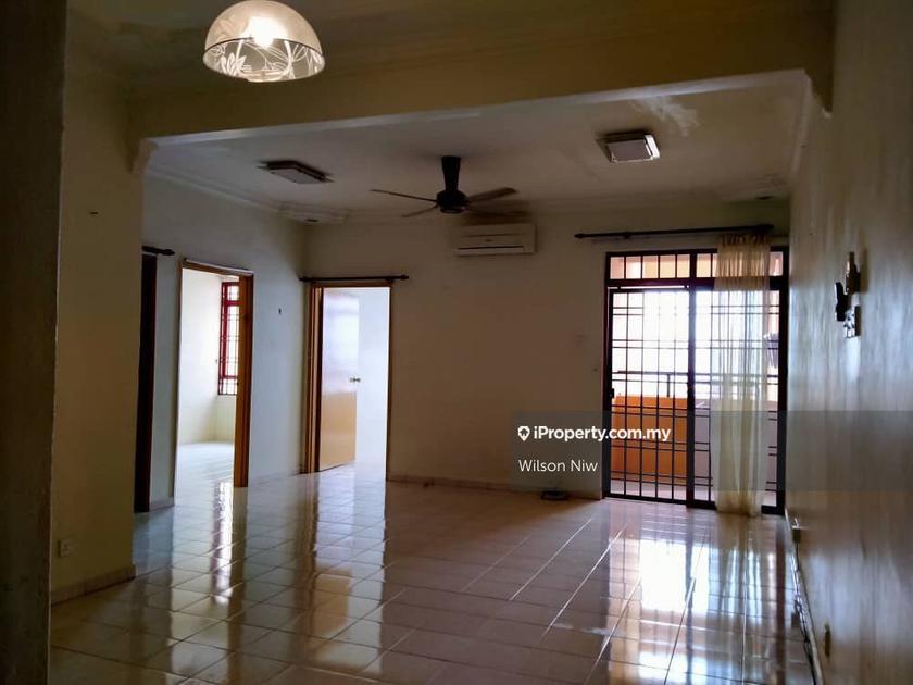 Pangsapuri Permai Putera Corner lot Apartment 3 bedrooms for sale in ...