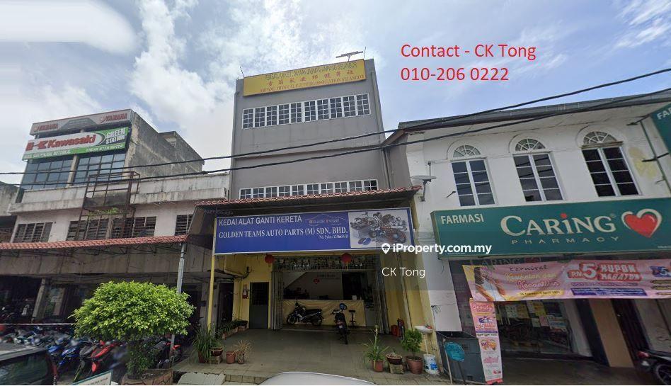 Ampang, Pekan Ampang (Ground Floor) Shop for RENT, Ampang Shop for rent