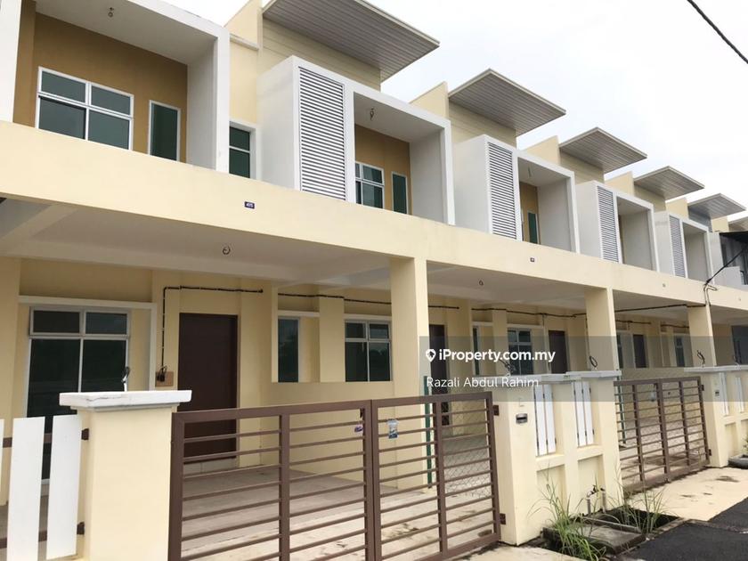 Taman Pulasan, Alor Setar 2-sty Terrace/Link House 4+1 bedrooms for ...