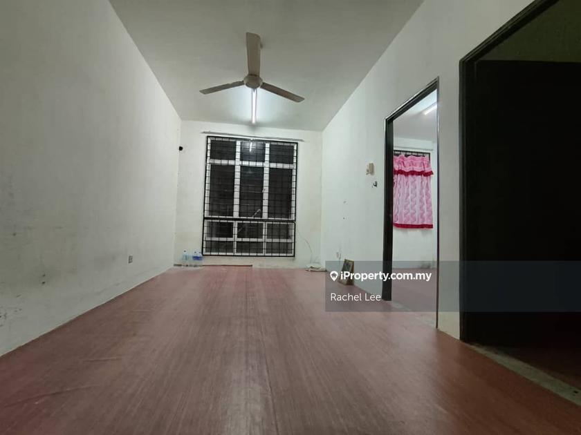 Lestari Perdana Apartment, Bandar Putra Permai, Seri Kembangan for rent