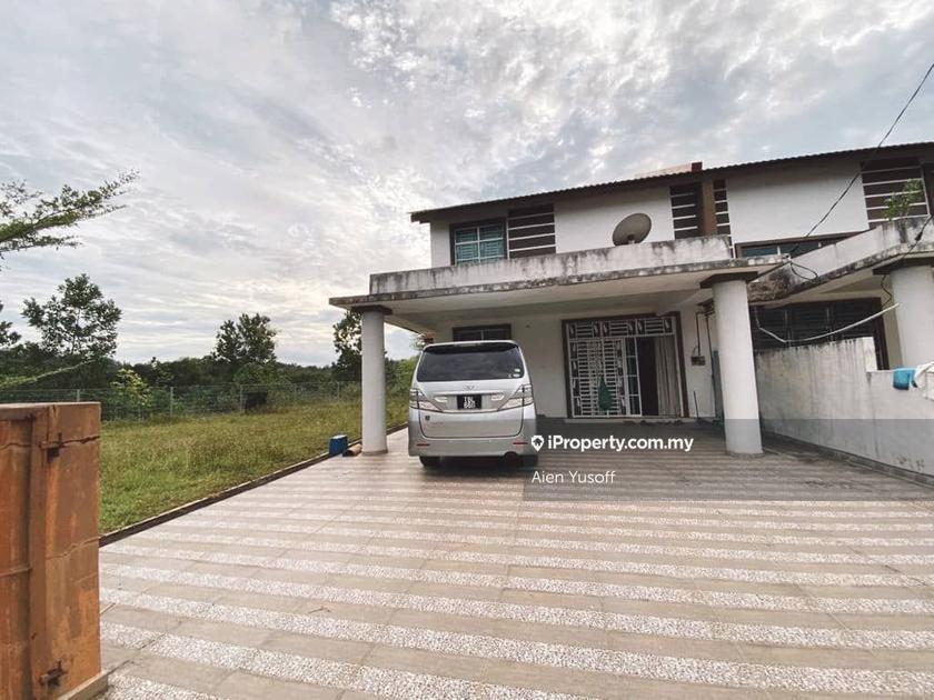 Kuala Berang Hulu Terengganu Corner Lot Semi Detached House 4 Bedrooms For Sale Iproperty Com My